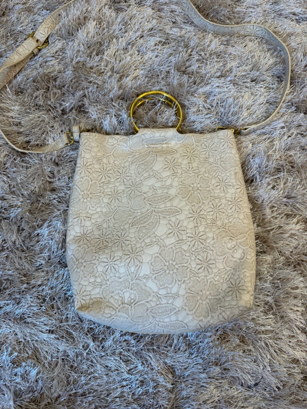 Francesca's Collections Ivory Floral Embossed Crossbody with Gold Ring